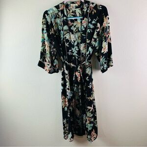 ‎Bleuh Ciel Floral Robe